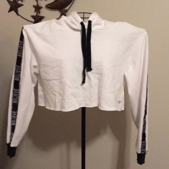 Forever 21 Tops - Forever 21 hooded crop sweatshirt S